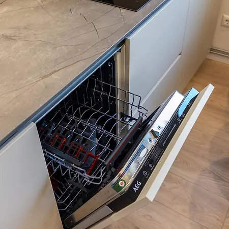 Atk T1 Airport Bus Station 아파트 탈린